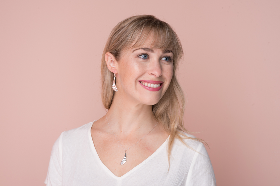 PETITE UPLIFTING ANGEL WING NECKLACE